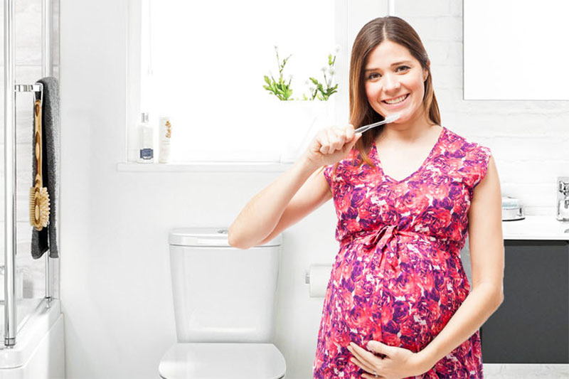 Chăm sóc răng miệng khi mang thai cần được chú trọng