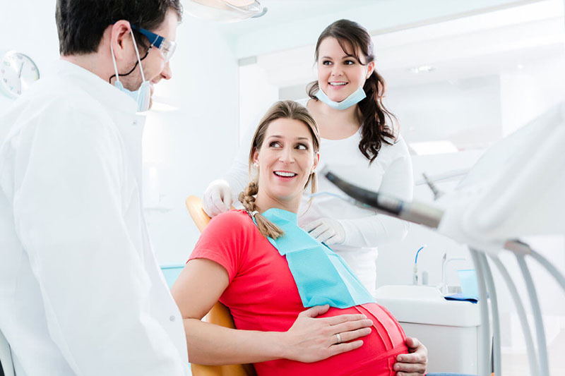 Thông báo rõ với bác sĩ về tình trạng mang thai để có phương án điều trị phù hợp