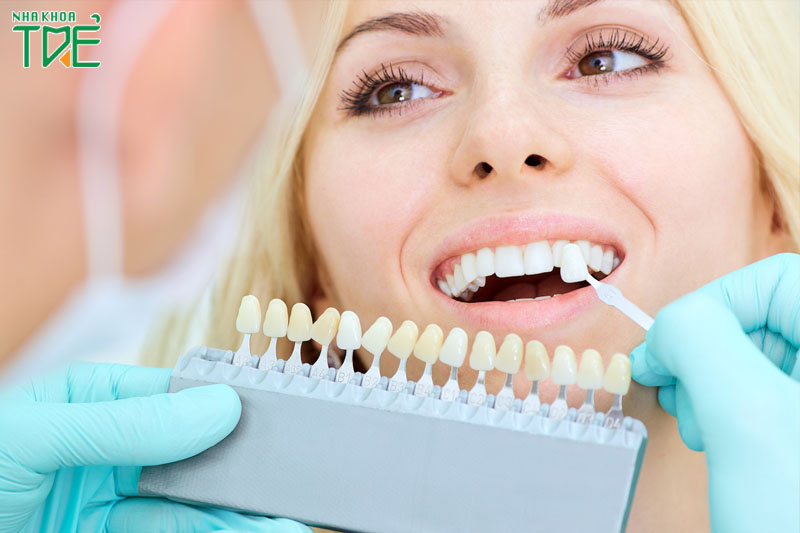 Bọc răng sứ cho răng sứt mẻ