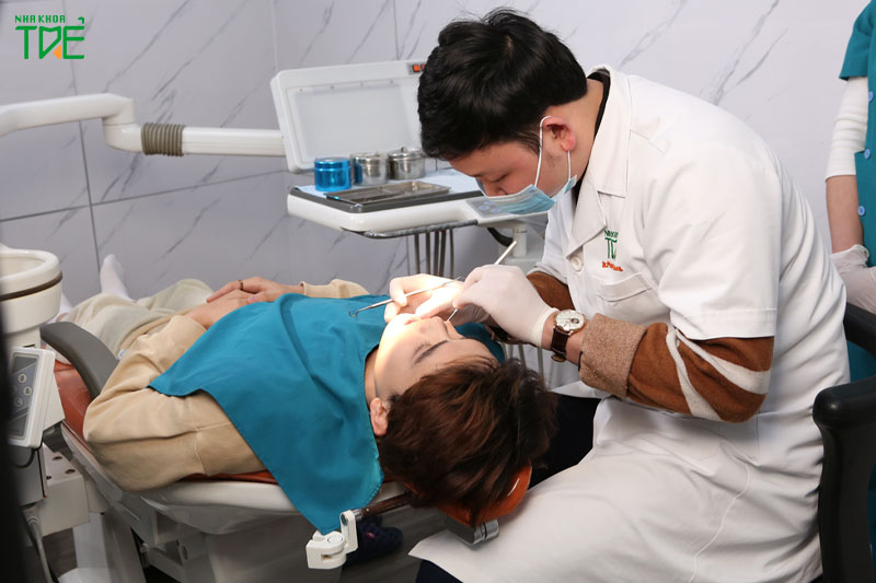 Điều trị tủy răng bị nhiễm trùng triệt để tại nha khoa