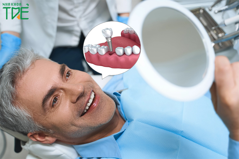 Trồng răng Implant đảm bảo thẩm mỹ răng miệng cho bệnh nhân